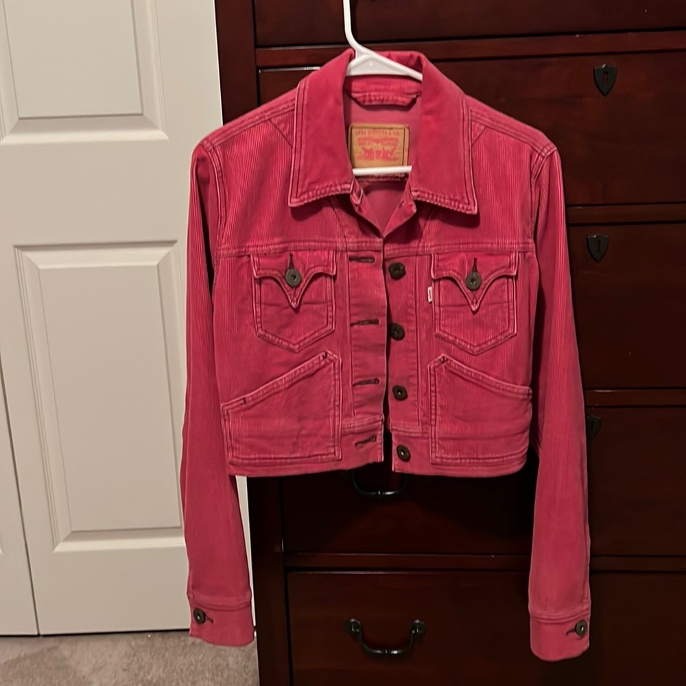 EUC Levi’s Cord Crop jacket